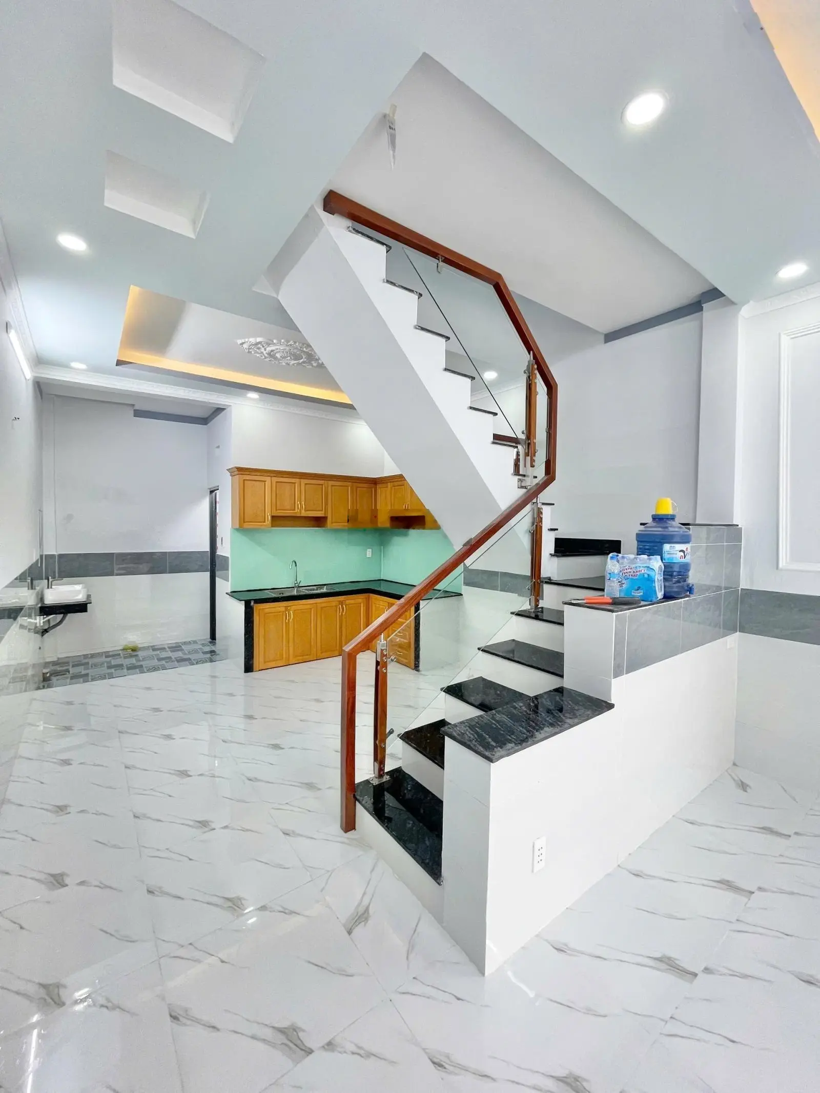 Chính chủ cần bán nhà 1 trệt 1 lầu tân đông hiệp, dĩ an