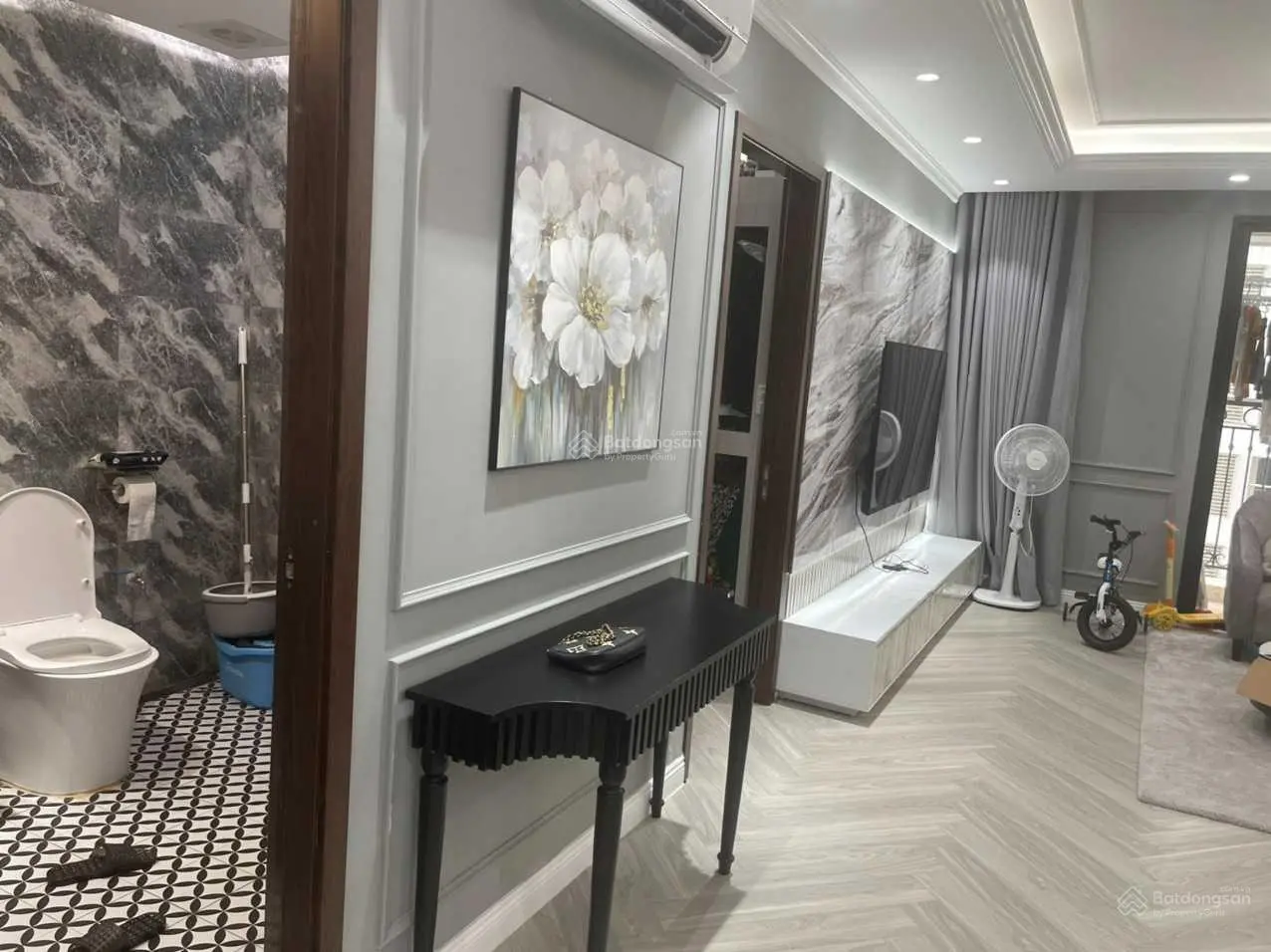 Hot bán căn hoa hậu T5 Times City, DT 87m2, giá 6.2 tỷ. LH 0979 702 ***