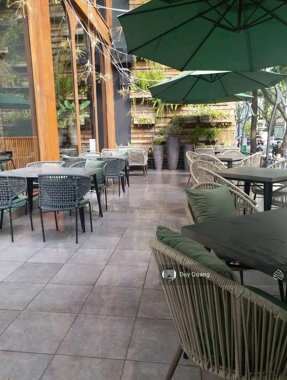 Bán nhà phố ẩm thực Phan Xích Long - 18x20m - 3 tầng - CTXD: 6 tầng - HĐT: 200tr/tháng - giá 65 tỷ