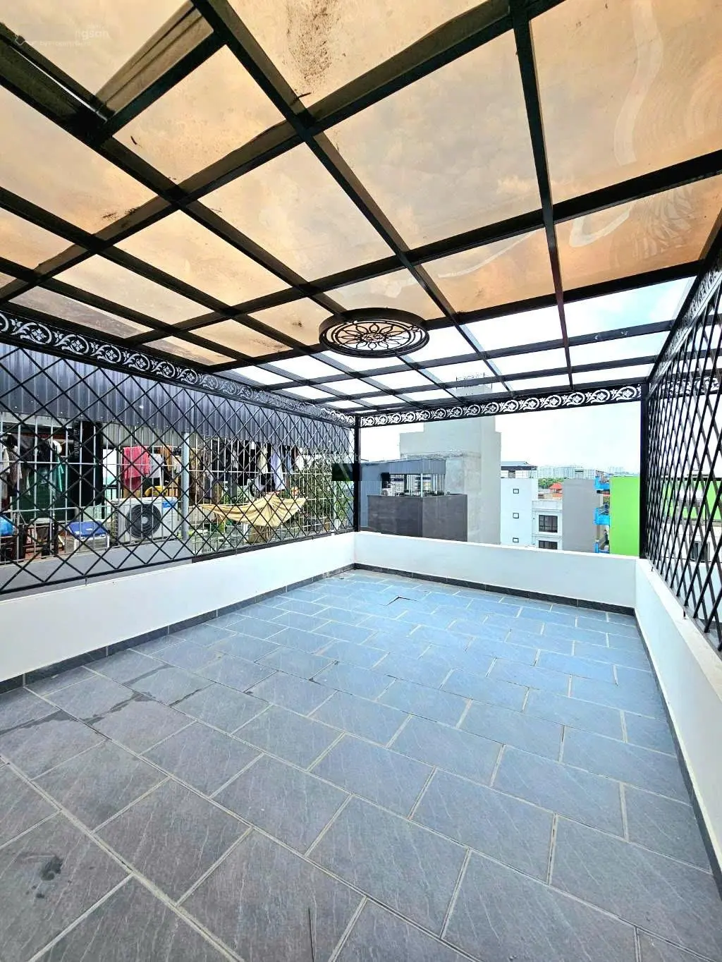 Bán nhà 50m x 6 tầng, lô góc 2 mặt thoáng, thang máy cao cấp, ô tô vào nhà phố Kẻ Tạnh, giá 9.45 tỷ