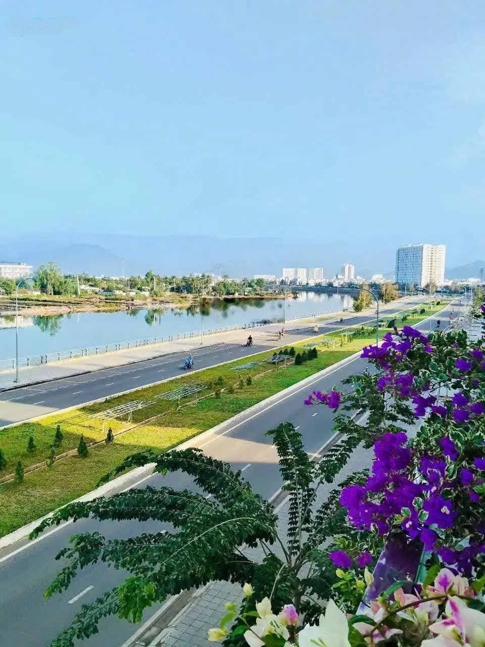 Bán nhà 4 tầng đã có sổ hồng, đường Vành Đai 2 KĐT VCN Phước Long, Nha Trang