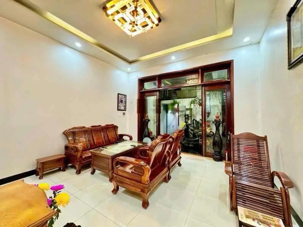 Nhà 3 tầng full nội thất mt đường 7m5 Hòa Minh - Liên Chiểu