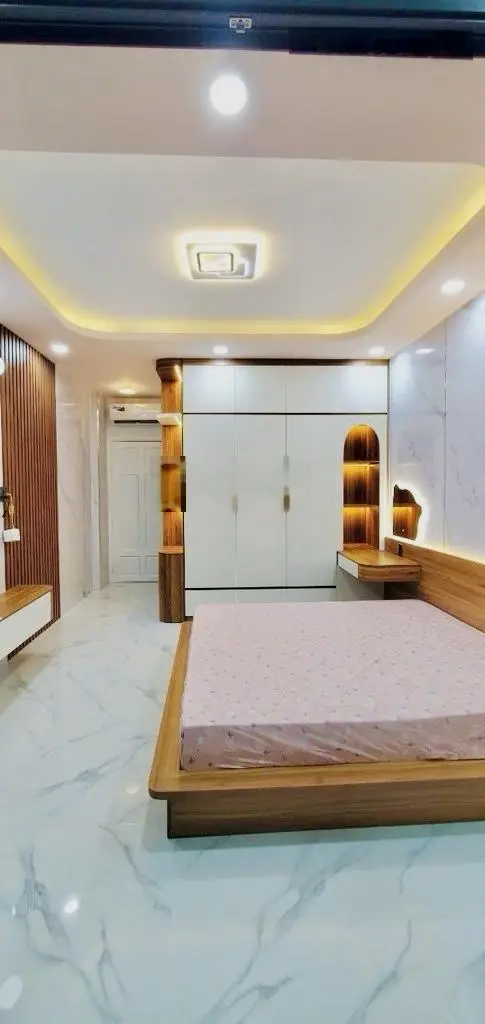 QUẬN 6, MẶT TIỀN CƯ XÁ PHÚ LÂM A, HẬU GIANG - 5 TẦNG ĐẸP - 90M2 - CÓ THANG MÁY CHỈ 11,xx tỷ