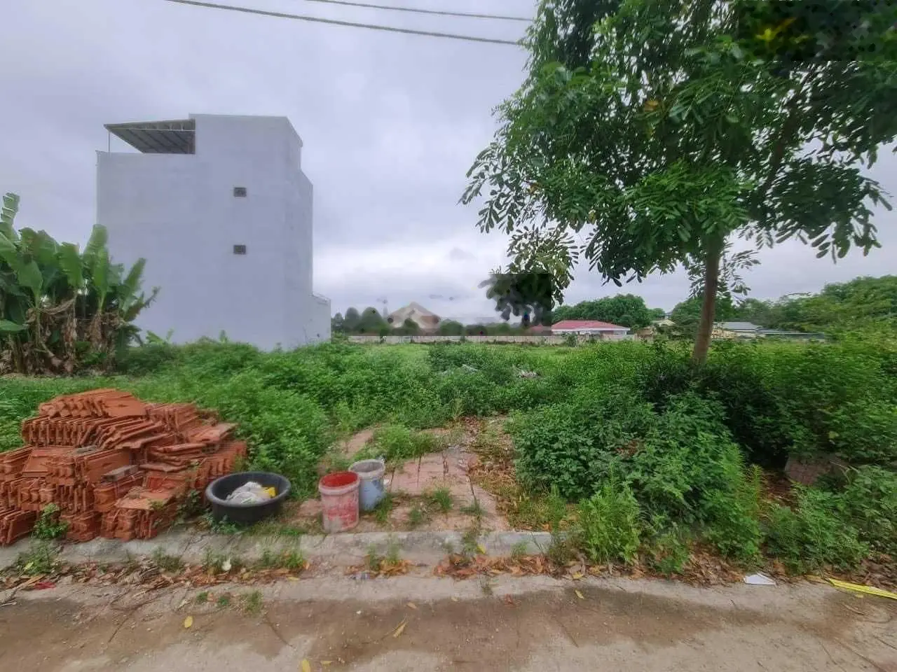 Bán lô đất đường Nguyễn Thị Định, phường Quảng Hưng. Sổ đỏ chính chủ
