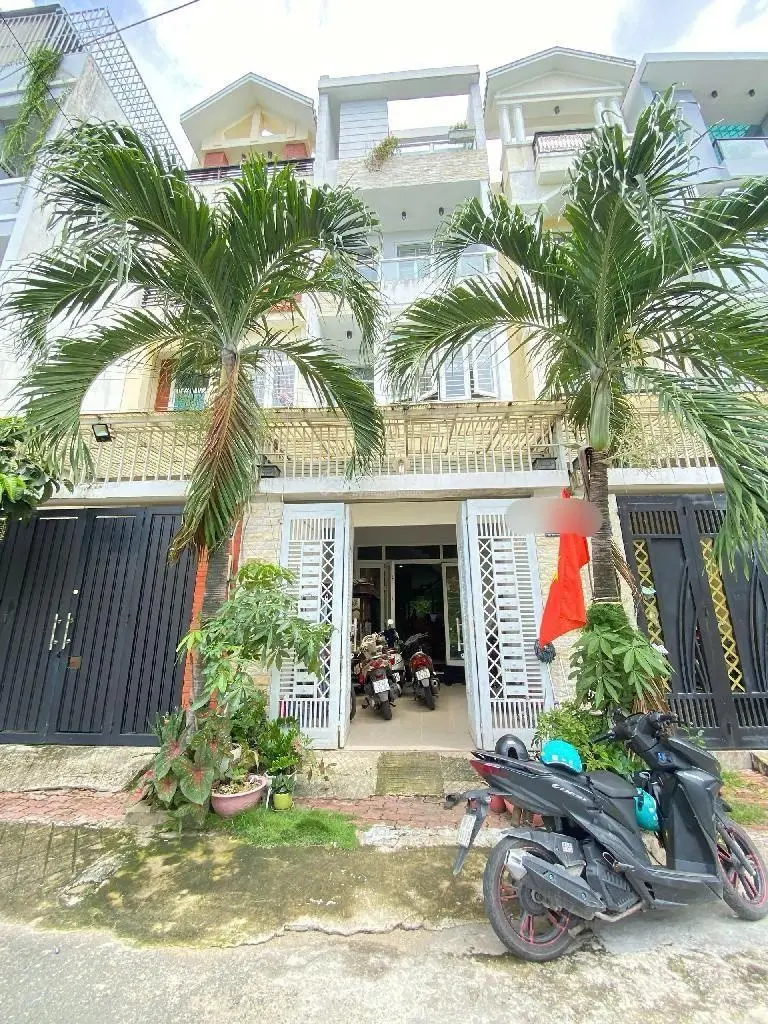 9.2 tỷ, siêu phẩm nhà phố, 4 tầng 70m2, hẻm xe hơi 6m, quốc lộ 13 gần cầu Bình Triệu
