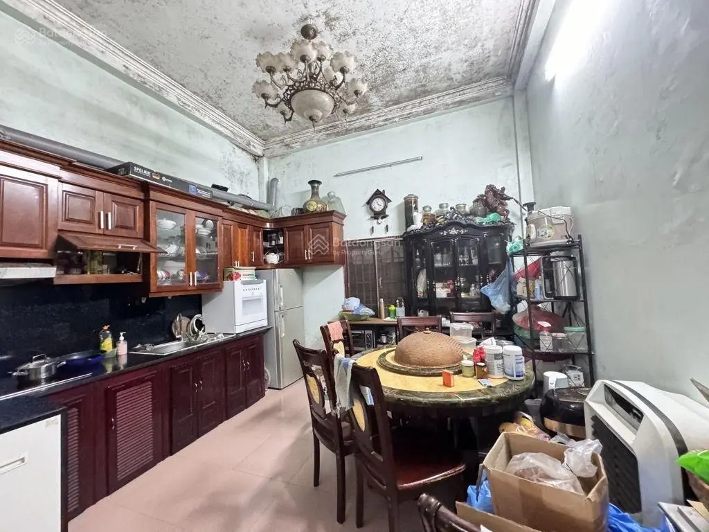 Bán nhà dân xây Cầu Diễn 44m2, 4 tầng, 2 thoáng, gần ô tô, sổ vuông vắn, giá hơn 5 tỷ có TL