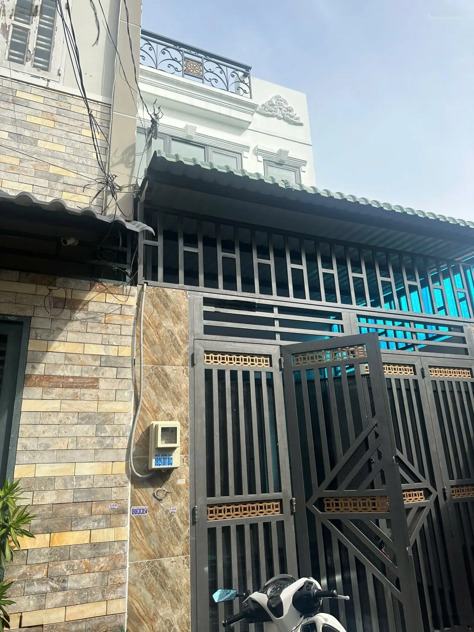 Nhà Sát Aeon TP DT 3,8x15m, có 2 Lầu nhà đẹp 3ty850 TL 3PN 3WC