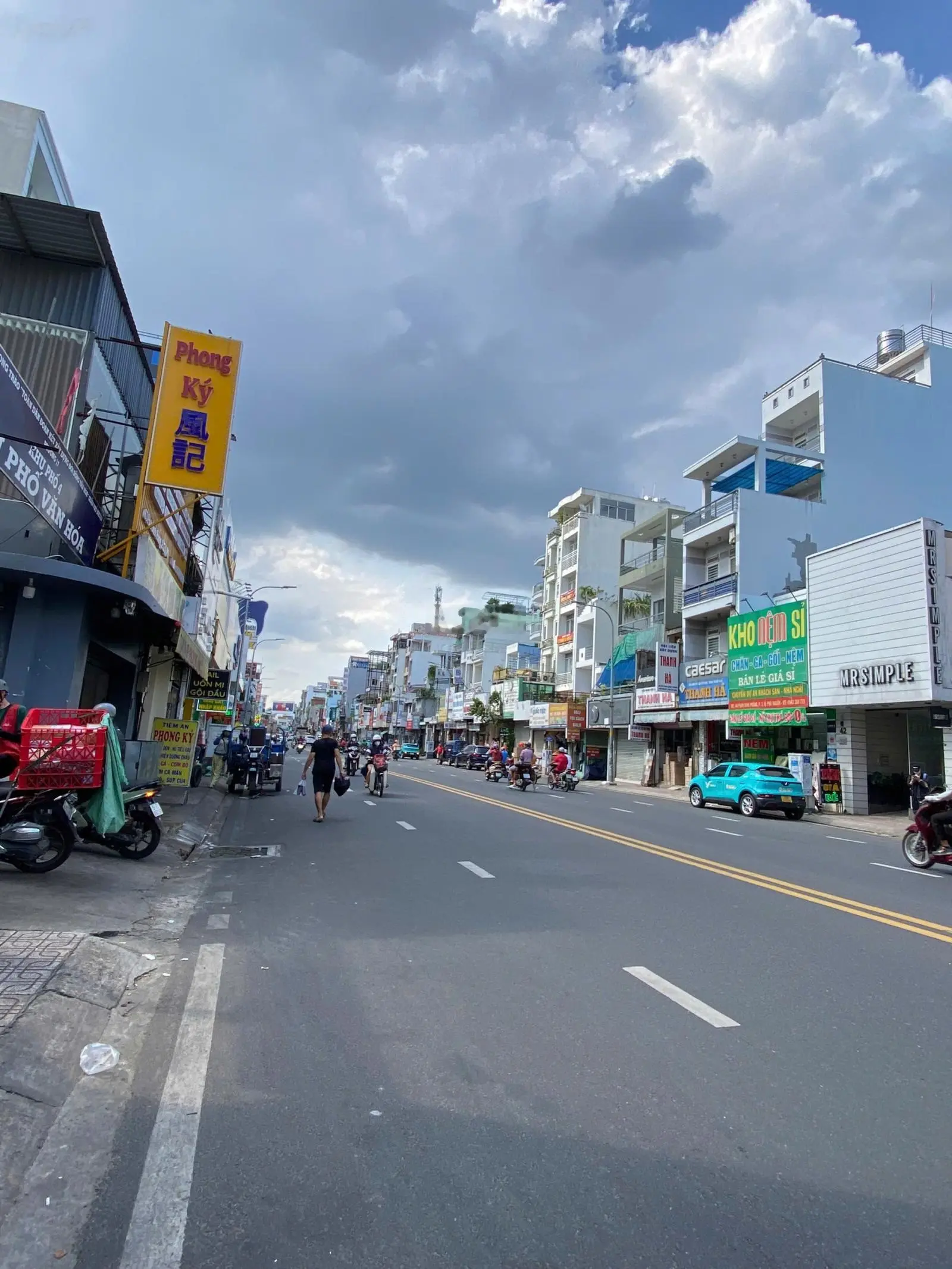 Mặt tiền Hoàng Hoa Thám quận Bình Thạnh (8x20m) giá cực sốc chỉ 35 tỷ