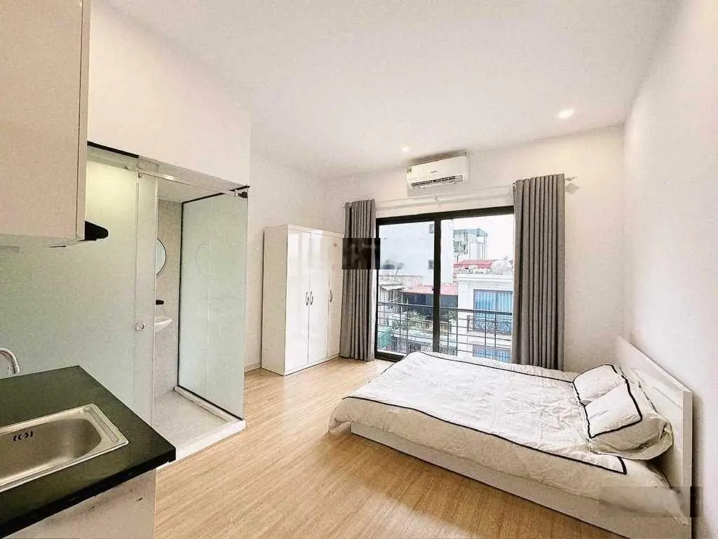 BÁN NHÀ MẶT NGÕ KHƯƠNG ĐÌNH THÔNG KINH DOANH - SỔ PHÂN LÔ VUÔNG ĐẸP- 5 tầng- 40m2-mt 4.2m-8 tỷ