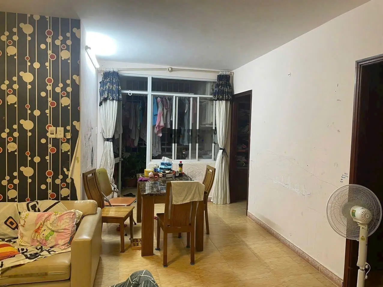 Bán căn hộ chung cư seaview vũng tàu 3pn 137m2 full nội thất giá 2.4tỷ.liên hệ:0902 674 *** ms.thảo