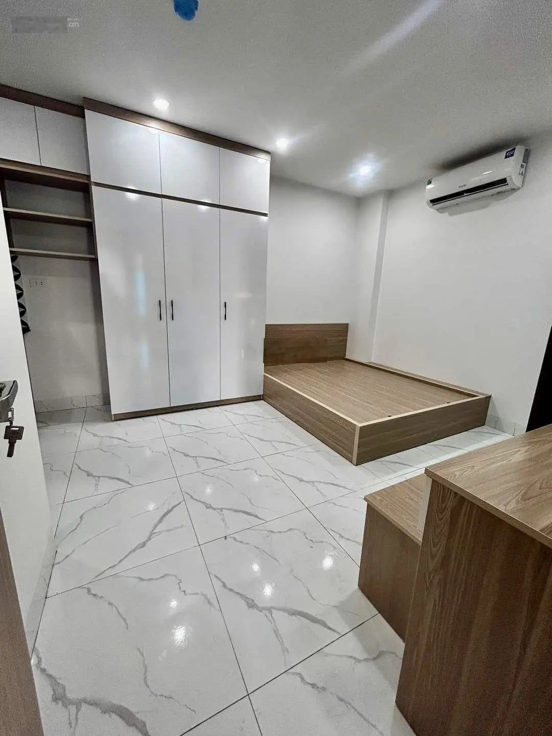 Bán CHDV Trần Cung 66m2 x 6 tầng lô góc 15P,kk,full nội thất cực thoáng GPXD, PCCC tiêu chuẩn