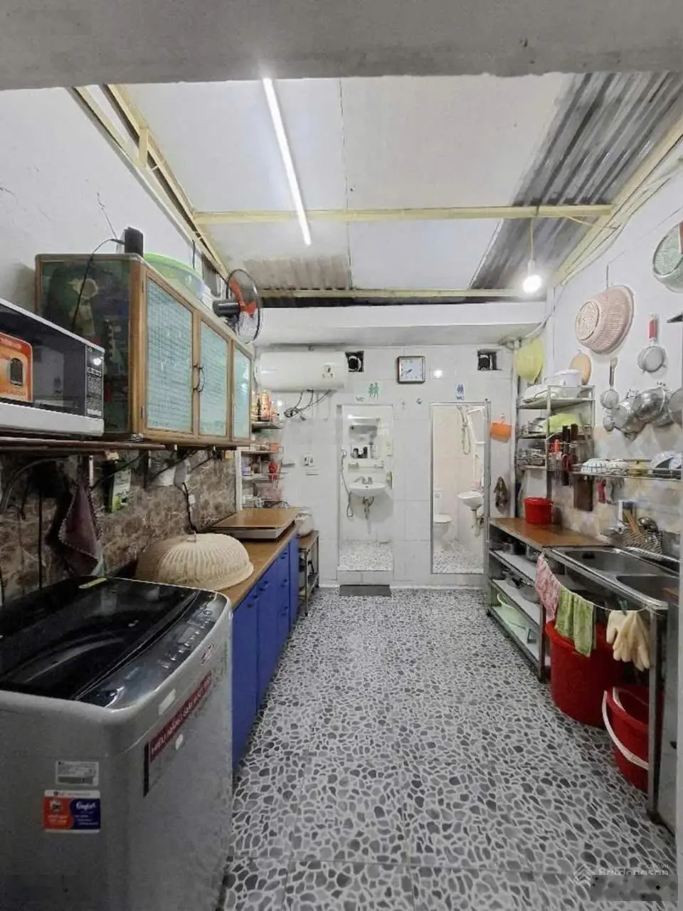 Kim Ngưu phân lô ô tô 63m 2,5 tầng, gần mặt phố.