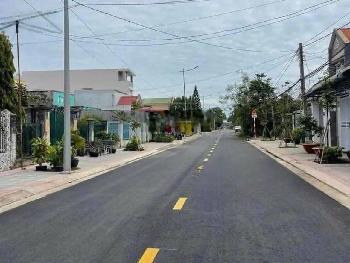 Đất ngộp cần bán 120m2/800tr SHR tại Nguyễn Tri Phương, Phường 5, Bạc Liêu gần Chợ Bạc Liêu