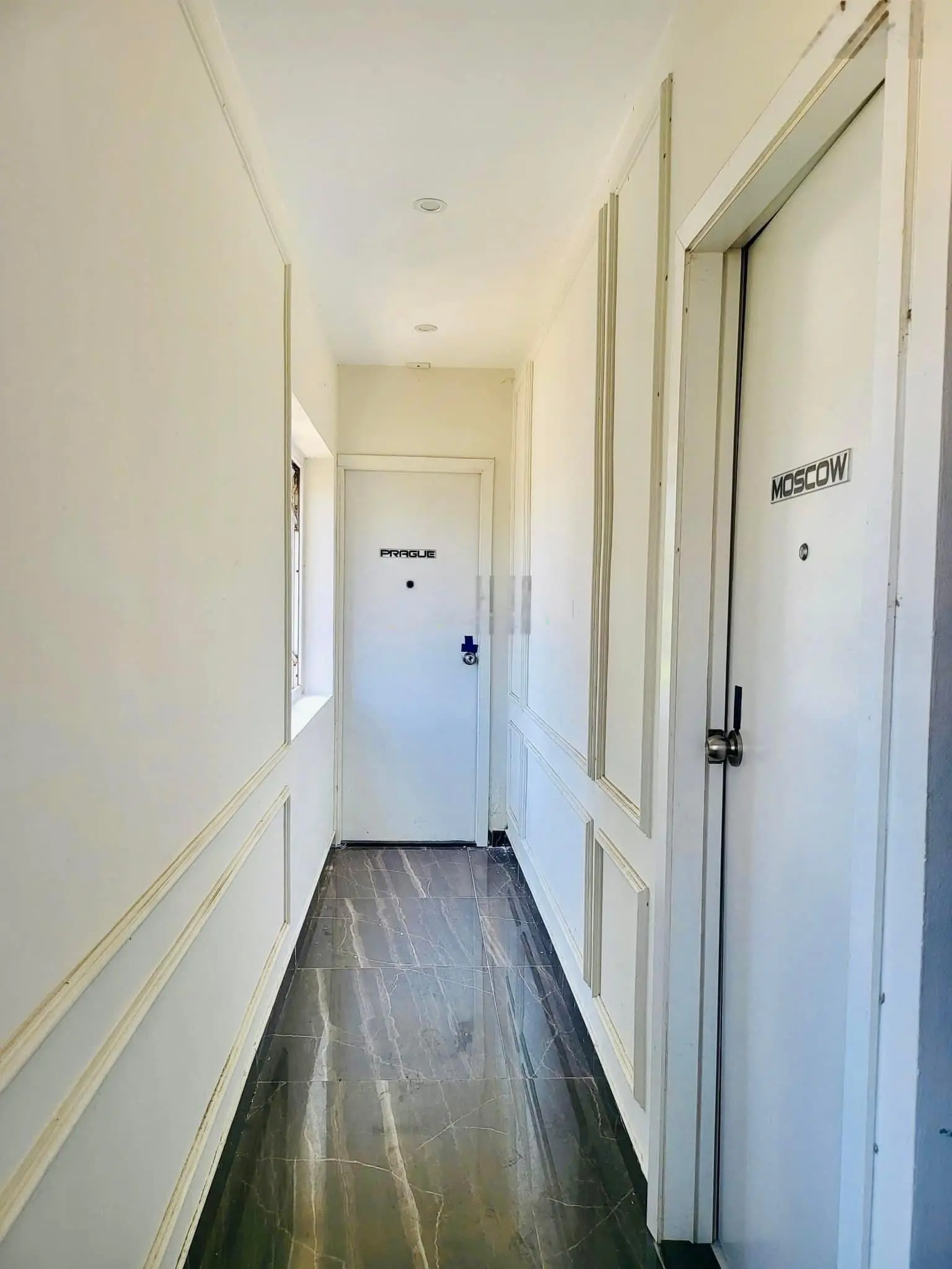 Bán toà căn hộ khách sạn ven biển Đà Nẵng với view biển và núi tuyệt đẹp Sơn Trà, 91m2