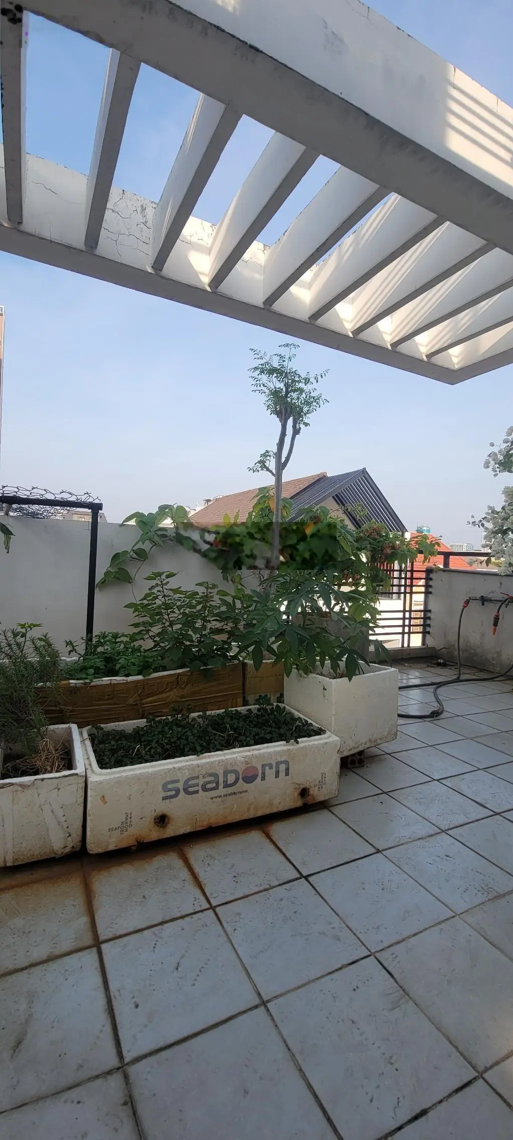 Nhà bán, DT: 66m2, giá 17,2 tỷ, Đ Số 43, P Thảo Điền, TP Thủ Đức