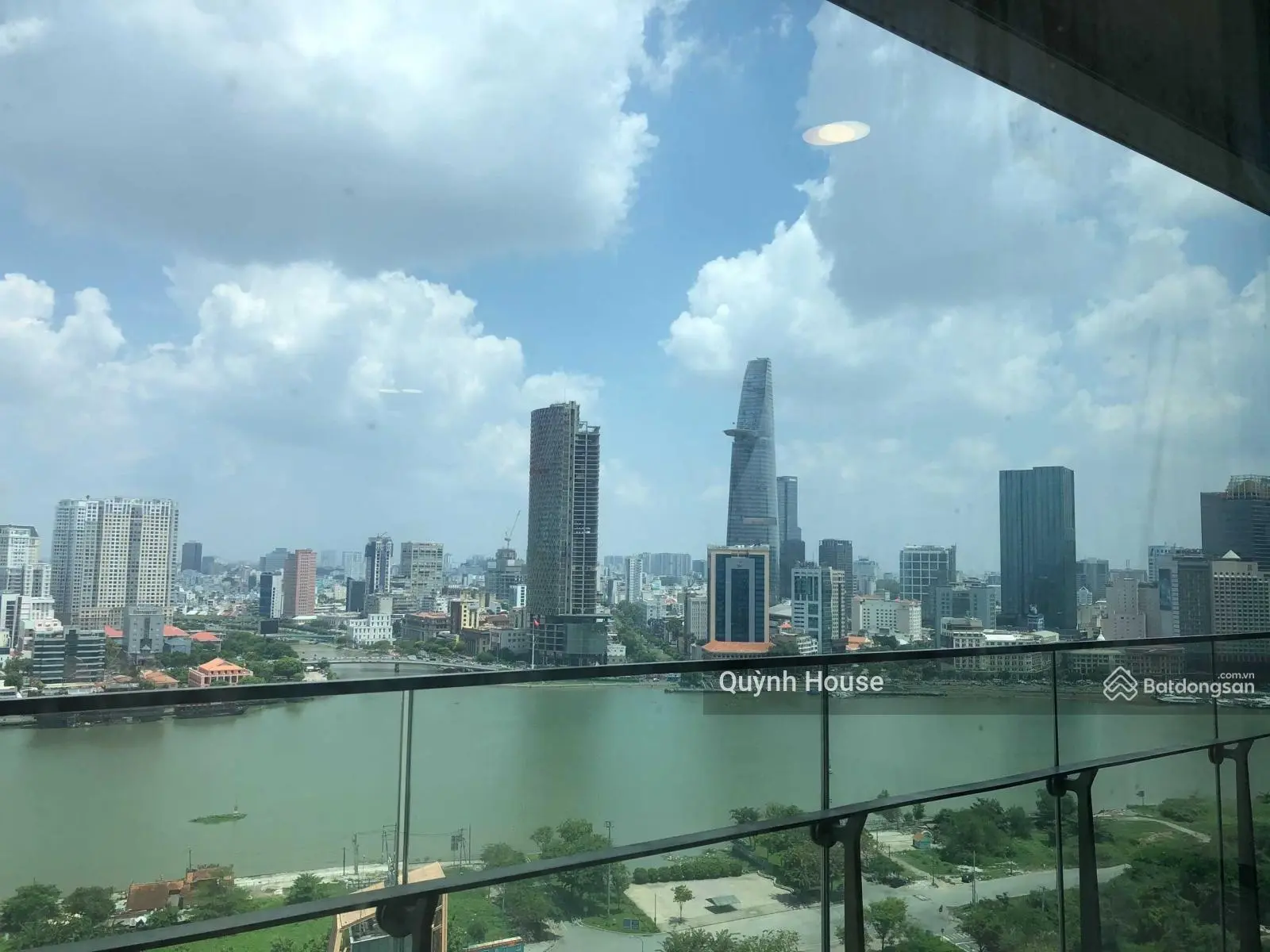 Hình nhà thật-Căn 3PN đặc biệt sở hữu view trực diện sông vĩnh cửu cam kết Không bao giờ chắn view
