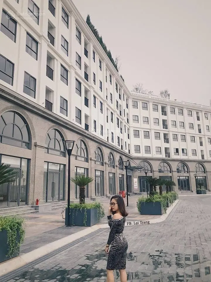 Bán chung cư Thương mại Royal Park TP Bắc Ninh căn 1 ngủ 1 vệ sinh full đồ đẹp như mới LH Khải