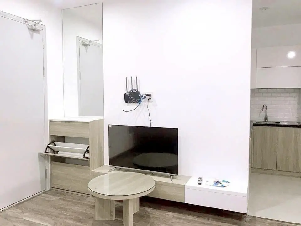 Bán toà căn hộ 5 tầng đường Lê Văn Tâm, gồm 15 phòng, dòng tiền 50tr/th, DT đất 90m2 - giá 8 tỷ8 TL