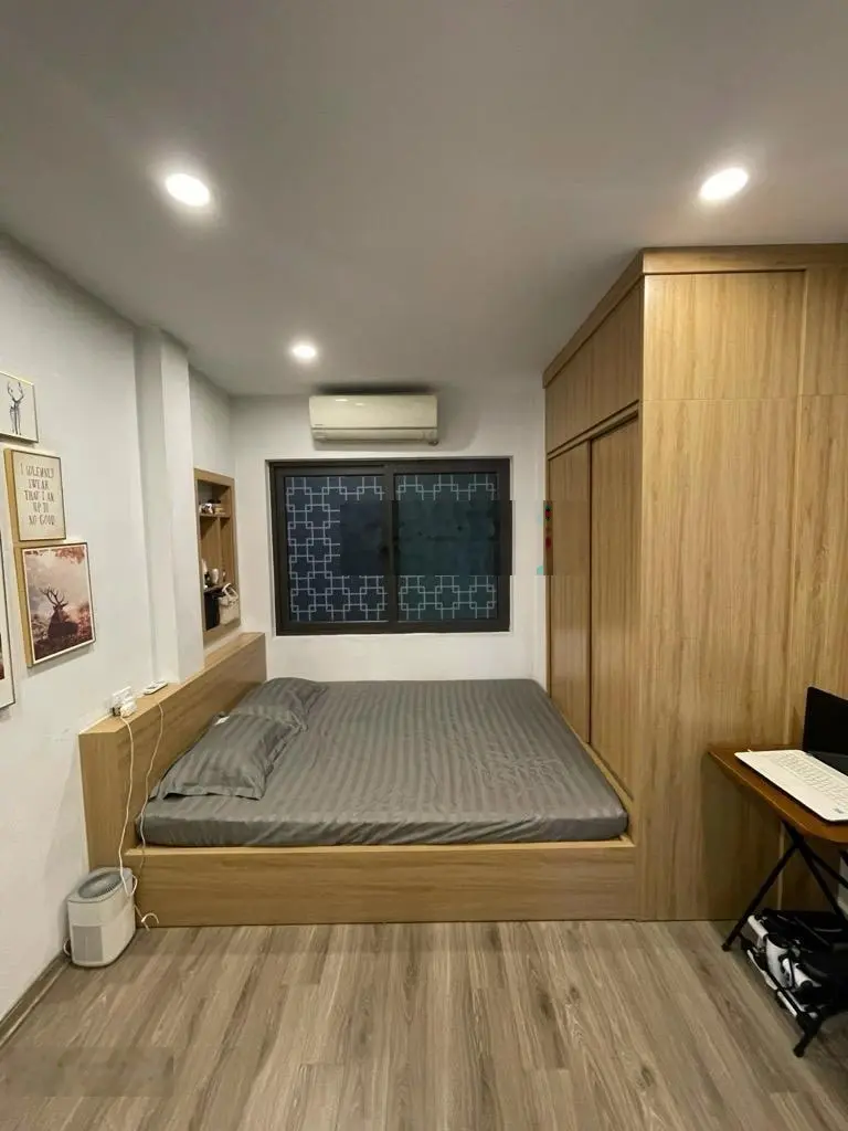 Bán nhà Tôn Đức Thắng - 25m2 - 5 tầng - 4,7Tỷ