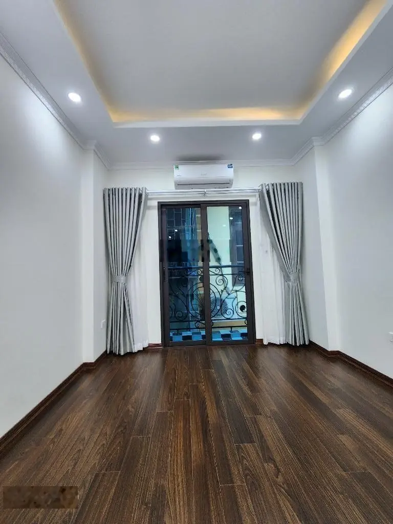 Phố nhân hòa thanh xuân - nhà đẹp ở ngay dt 54m 5 tầng chỉ 8tỷ 2
