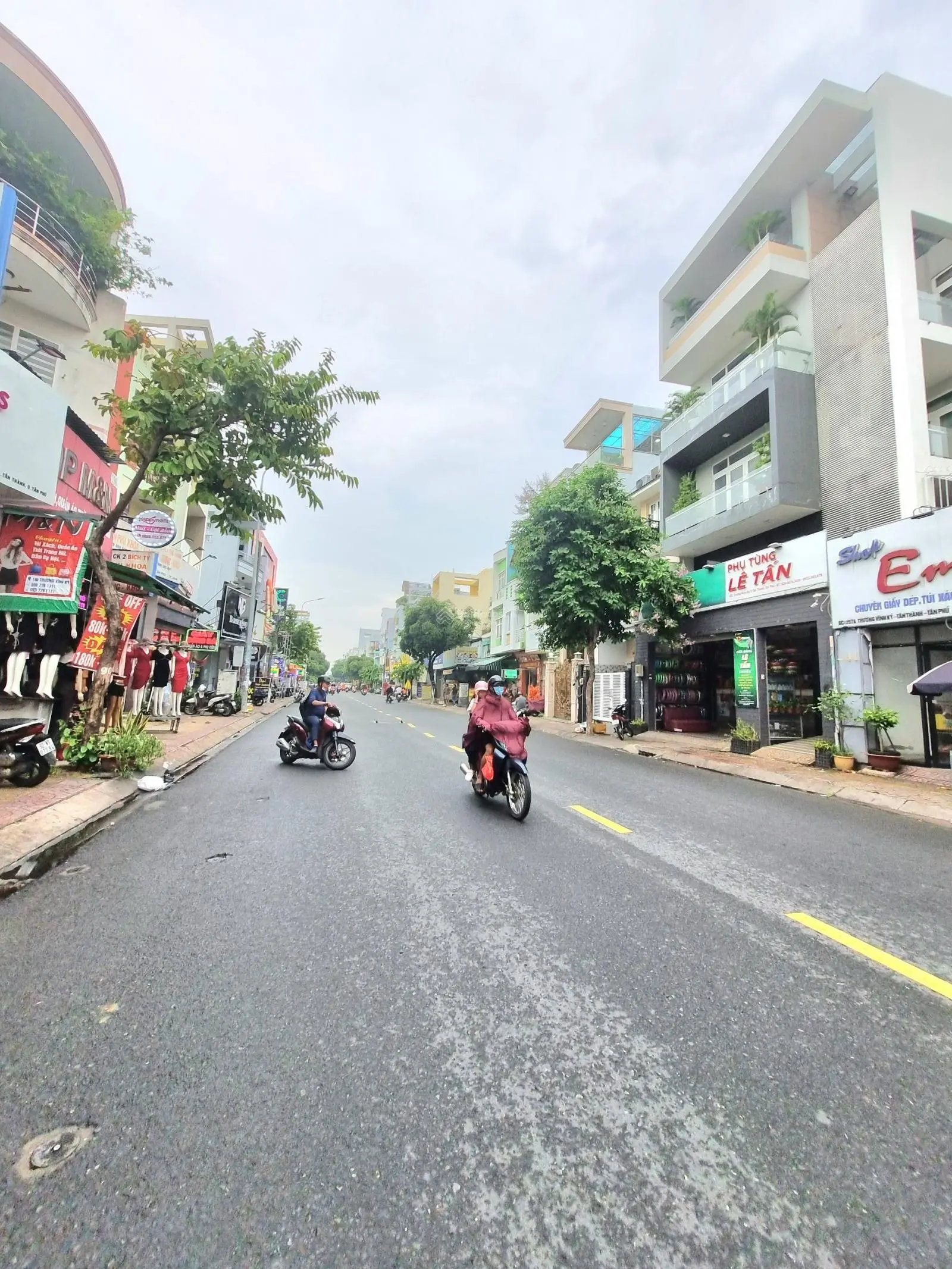 Bán nhà 3 tấm mặt tiền Trương Vĩnh Ký 4.1m dài 18m Tân Phú