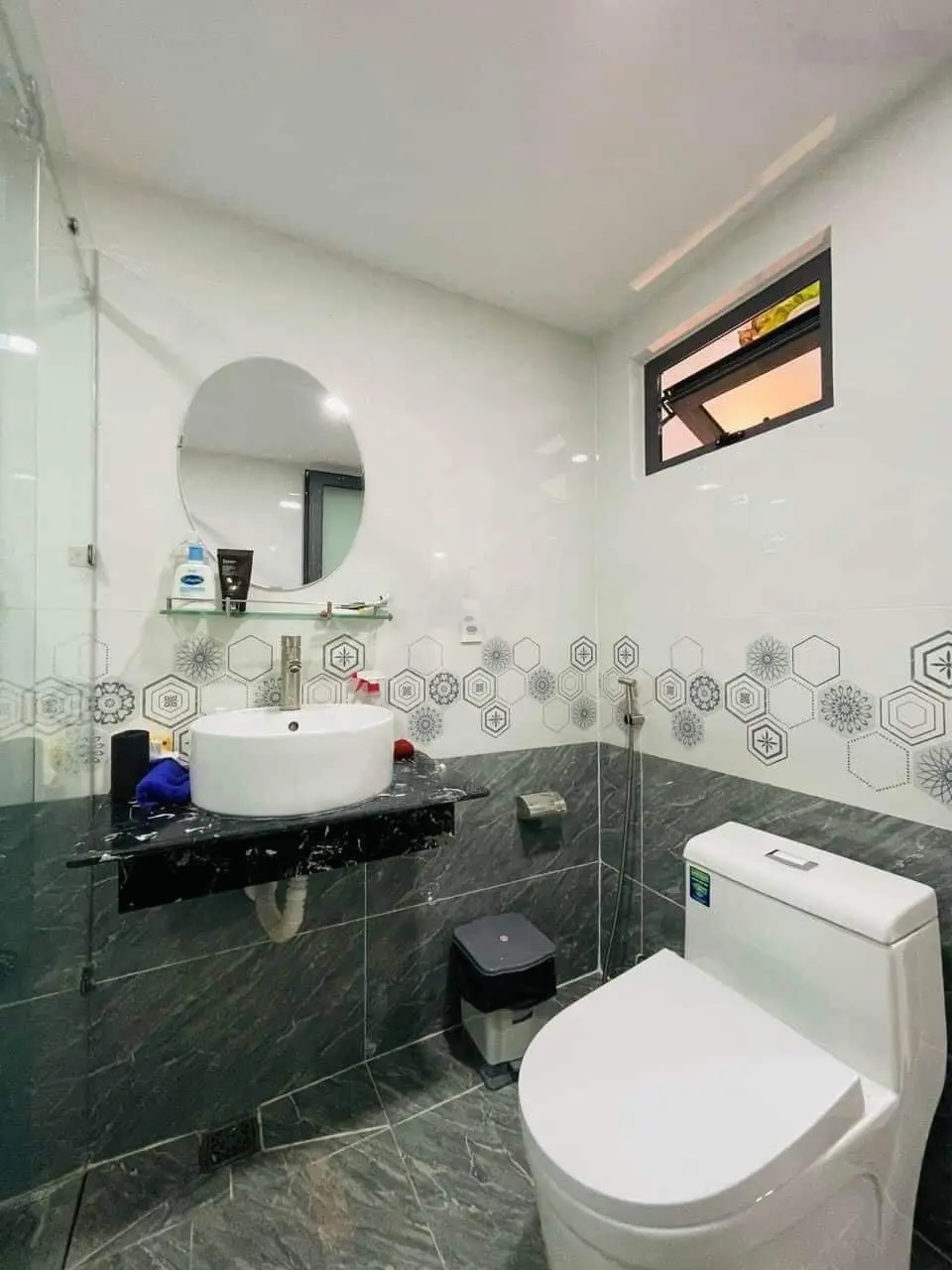 Giảm cực sâu bán nhà Giá 3.5tỷ/62,1m2 cho thuê 27 tr/th. Phạm Thị Ba, Phú Thuận, Q7 Sát cầu Phú Mỹ