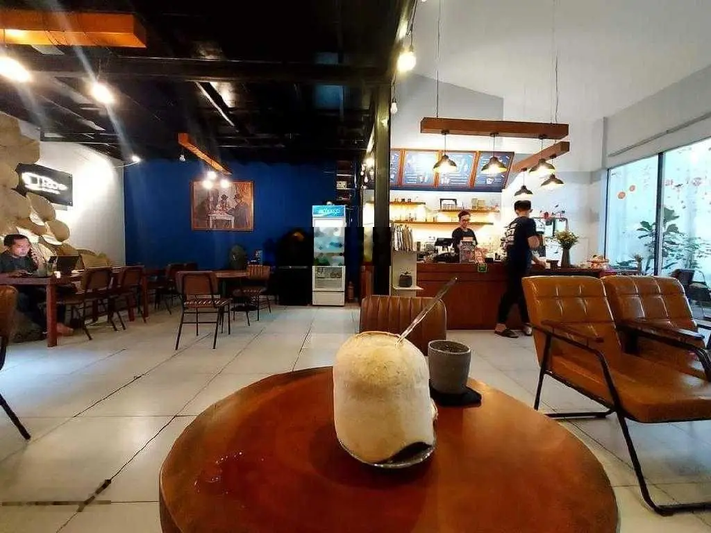 Mặt tiền Nguyên Hồng, ngang 7m, diện tích 145m2, đang cho thuê mặt bằng 30tr/tháng