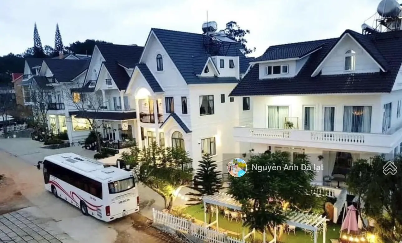 Bán Biệt Thự P.8 Đà Lạt Gần Thung Lũng Tình Yêu Giá 19tỷ5