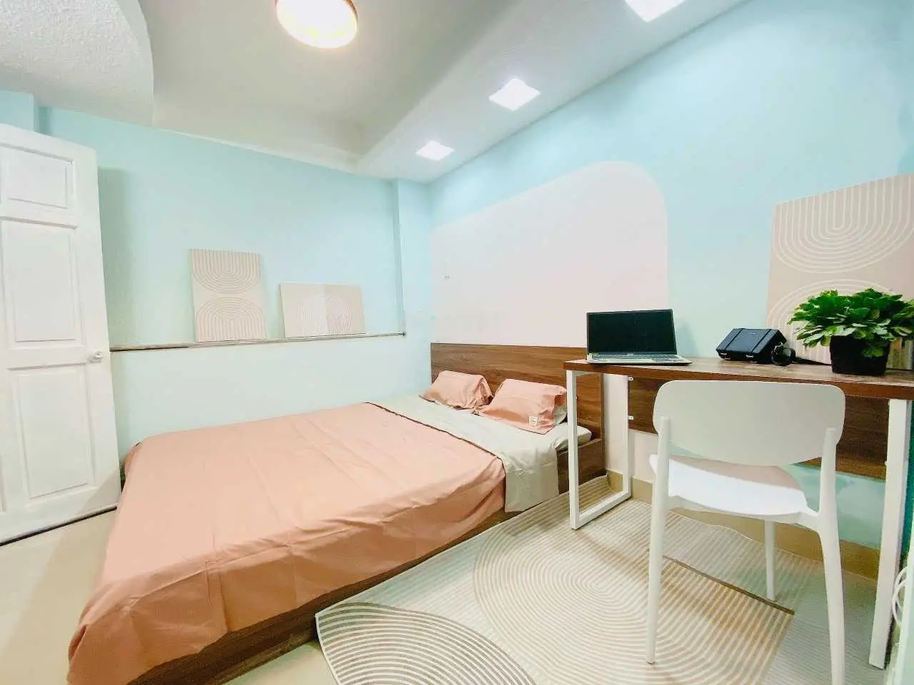 Rất cần tiền hạ 5 tỷ, bán nhà MT Lý Chính Thắng, DT: 5.5*22m KC: 7 tầng HĐT: 80tr/tháng giá 37tỷ