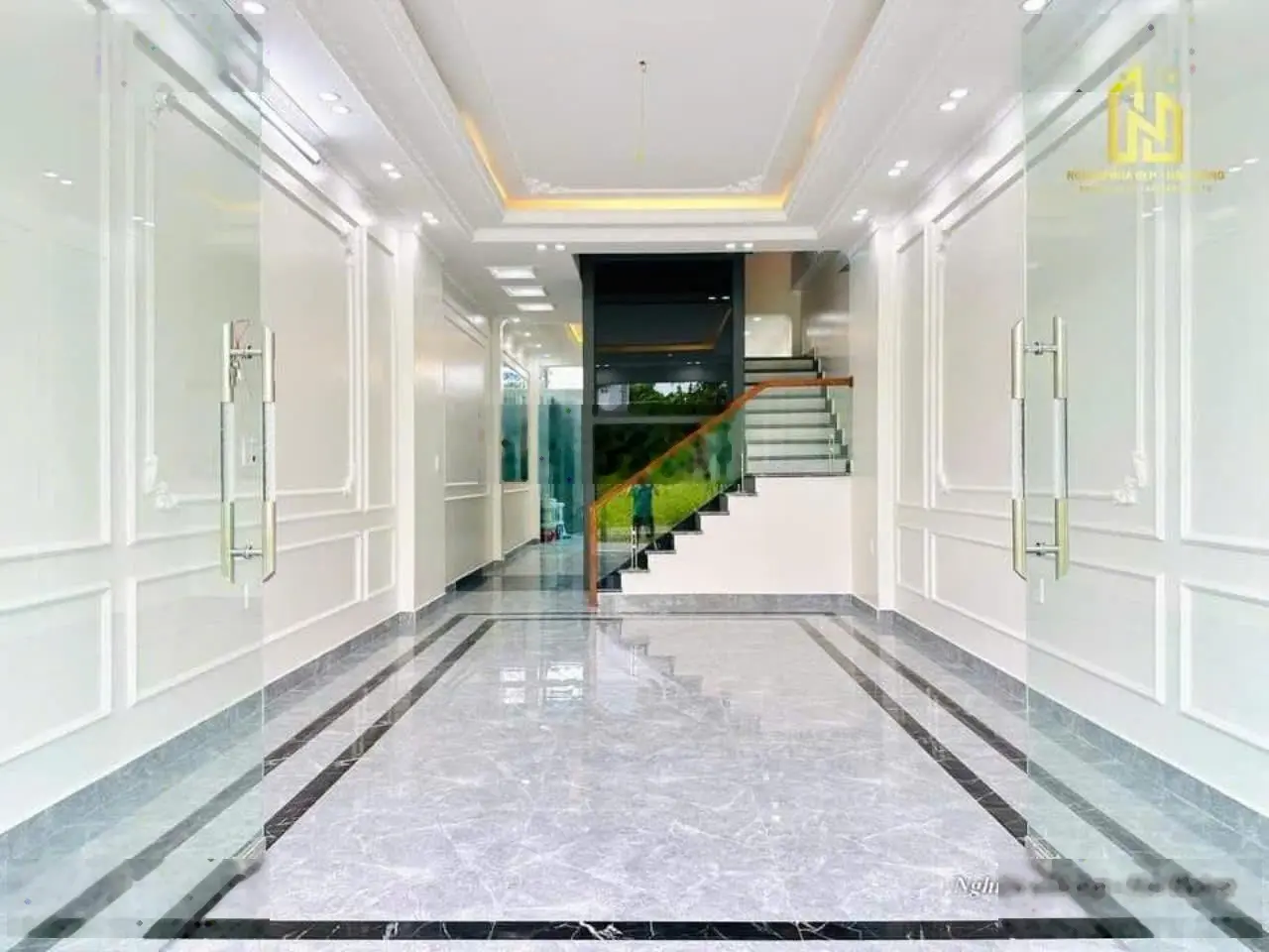 SIÊU PHẨM NHÀ ĐẸP CÓ CẦU THANG MÁY - Đ.LẬP KHU TĐC ĐÀ NẴNG, DT 71.4 m2, 4 tầng, 4 ngủ, 3wc, GR oto