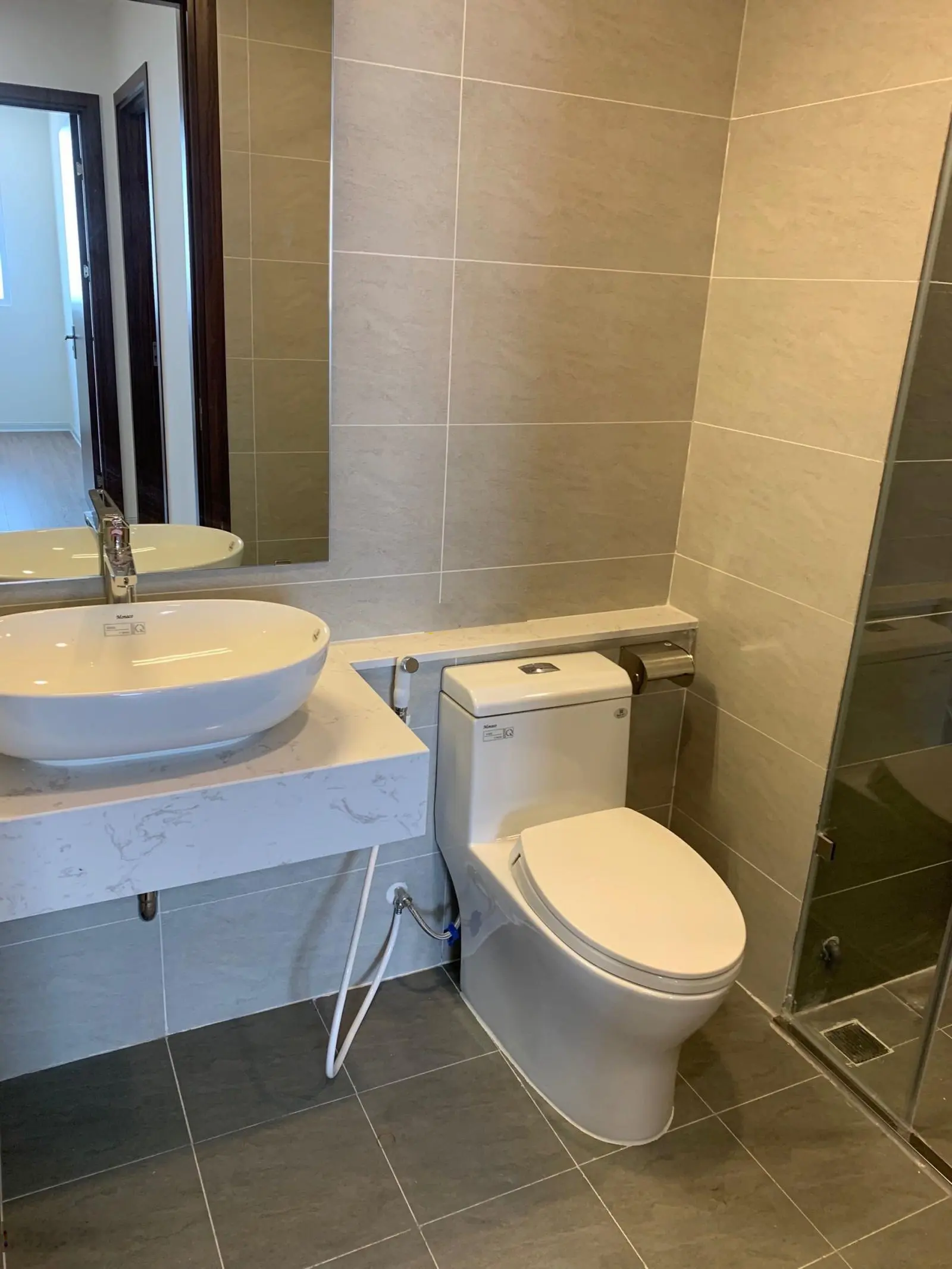Chính chủ bán căn hộ 68,6m2 tòa Rv 2PN 2WC giá 2,75 tỷ bao hết thuế phí có thương lượng