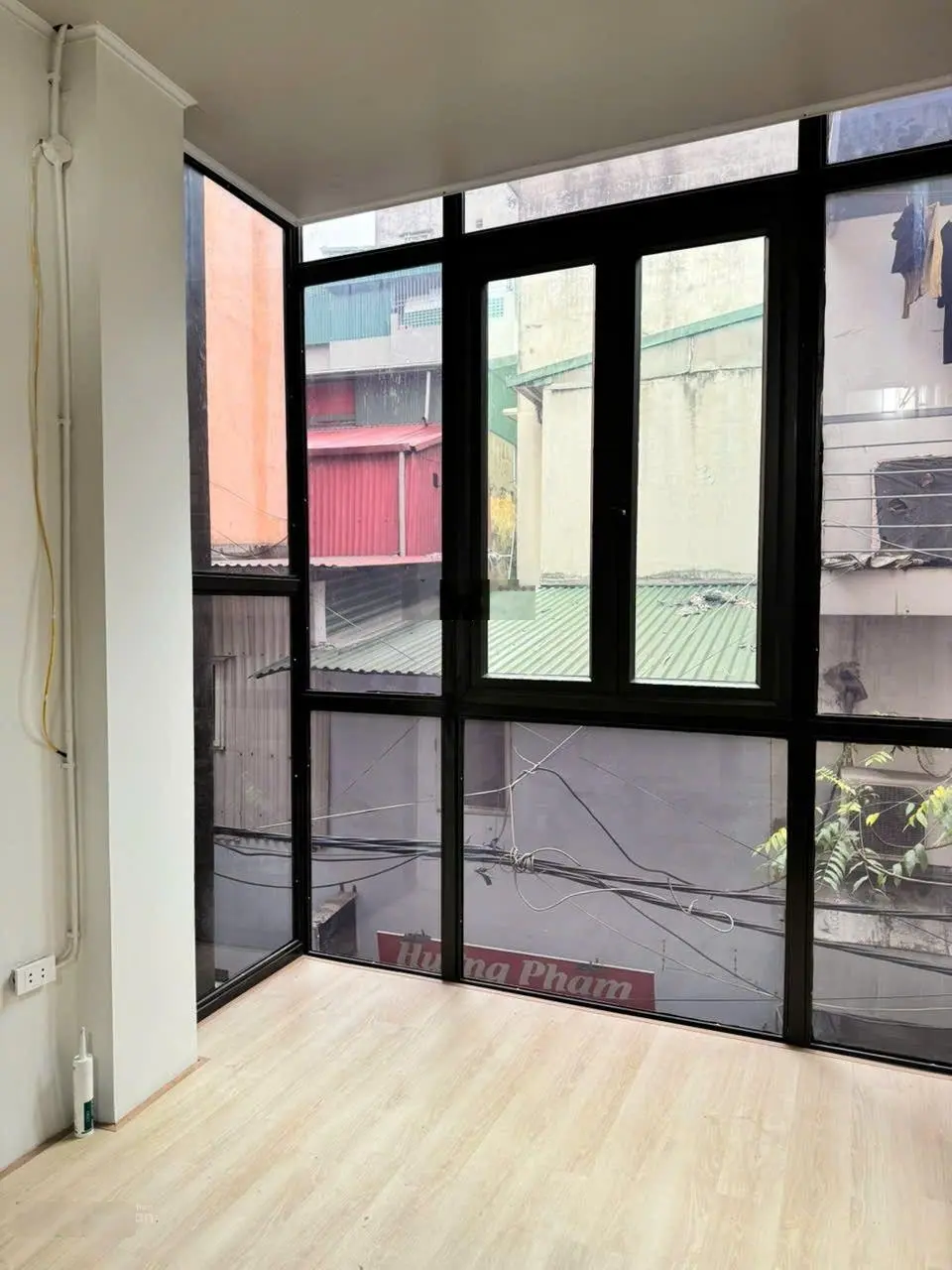 Duy nhất 1 căn- chỉ 3,1 tỷ- ôtô đỗ cửa, 10 m ra mặt phố hoàng hoa thám- ba đình- 12m- 4 tầng- sổ a4