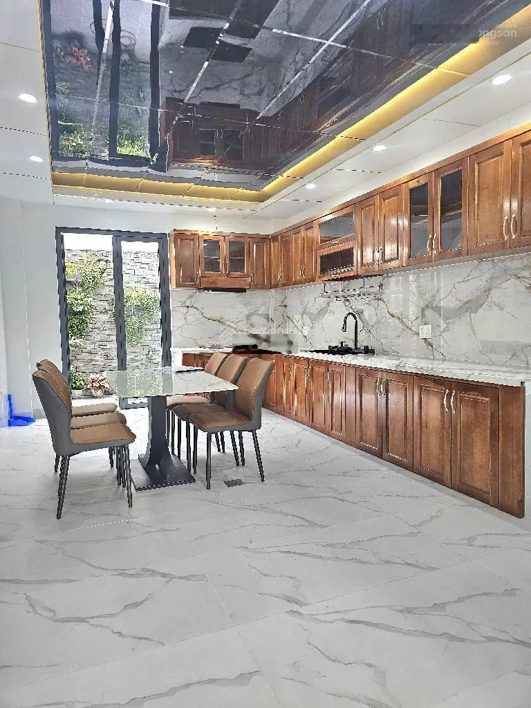 MT đường 85 Tân Quy nhà mới có thang máy 6 lầu 7wc sổ hoàn công chuẩn kinh doanh dc mọi ngành nghề