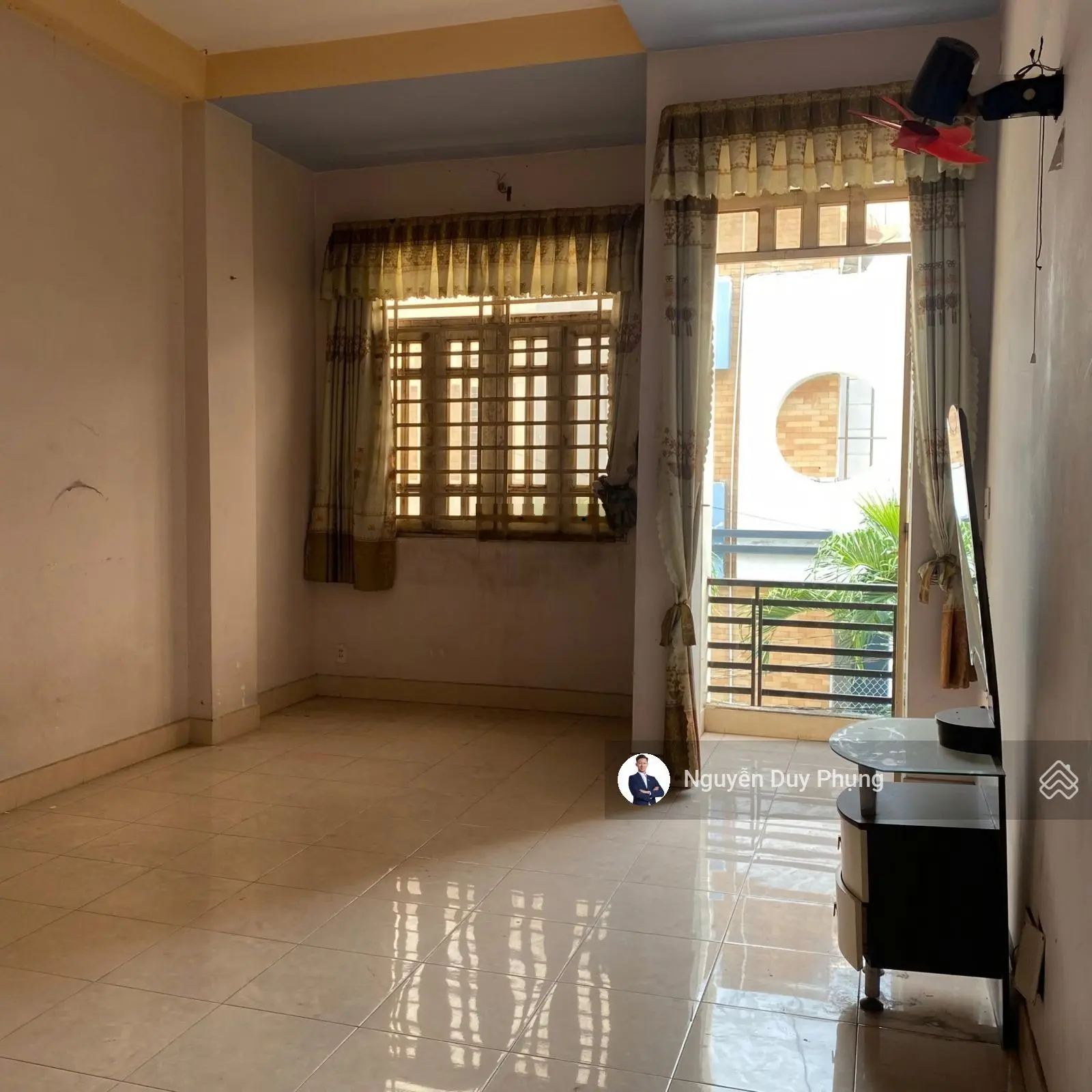 Bán nhà hẻm xe hơi, đường Trần Thái Tông, 64m2, 3 tầng BTCT, hỗ trợ vay ngân hàng, giá chỉ 5.5 Tỷ.