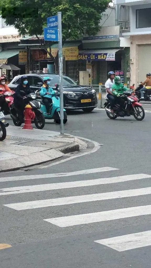 MT đường Cây Keo, dài 12m, sát chợ Hiệp Tân, Tân Phú, nhà đẹp giá sốc chỉ từ 14 tỷ