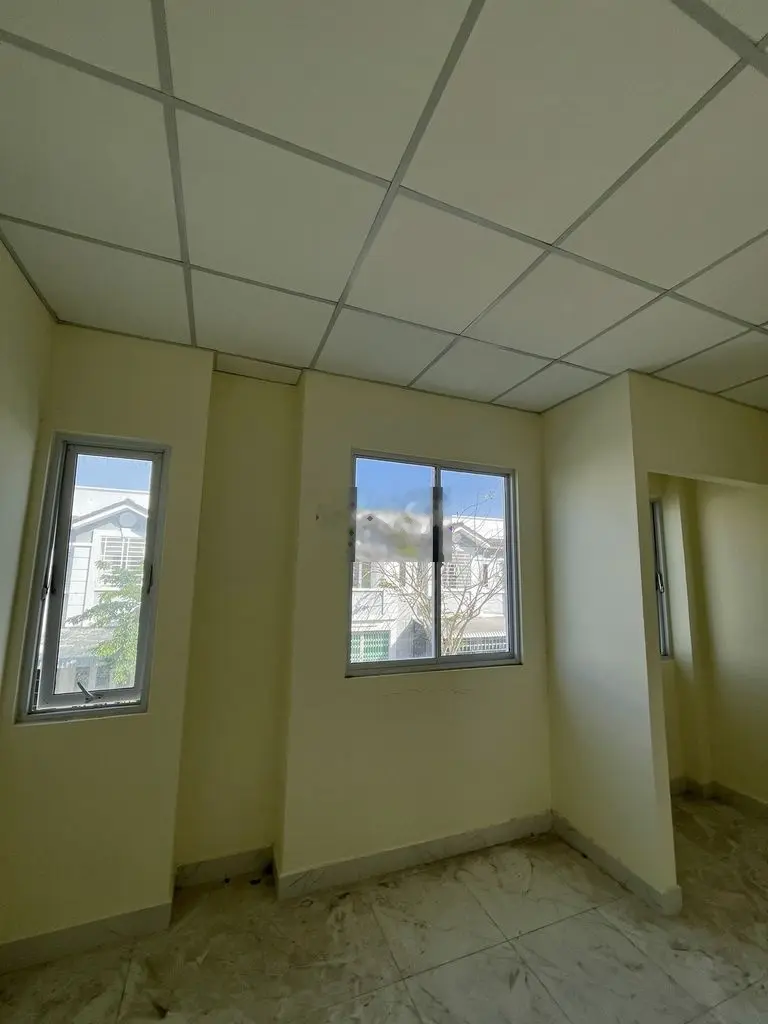 Biệt thự Mini, có sân đỗ ô tô