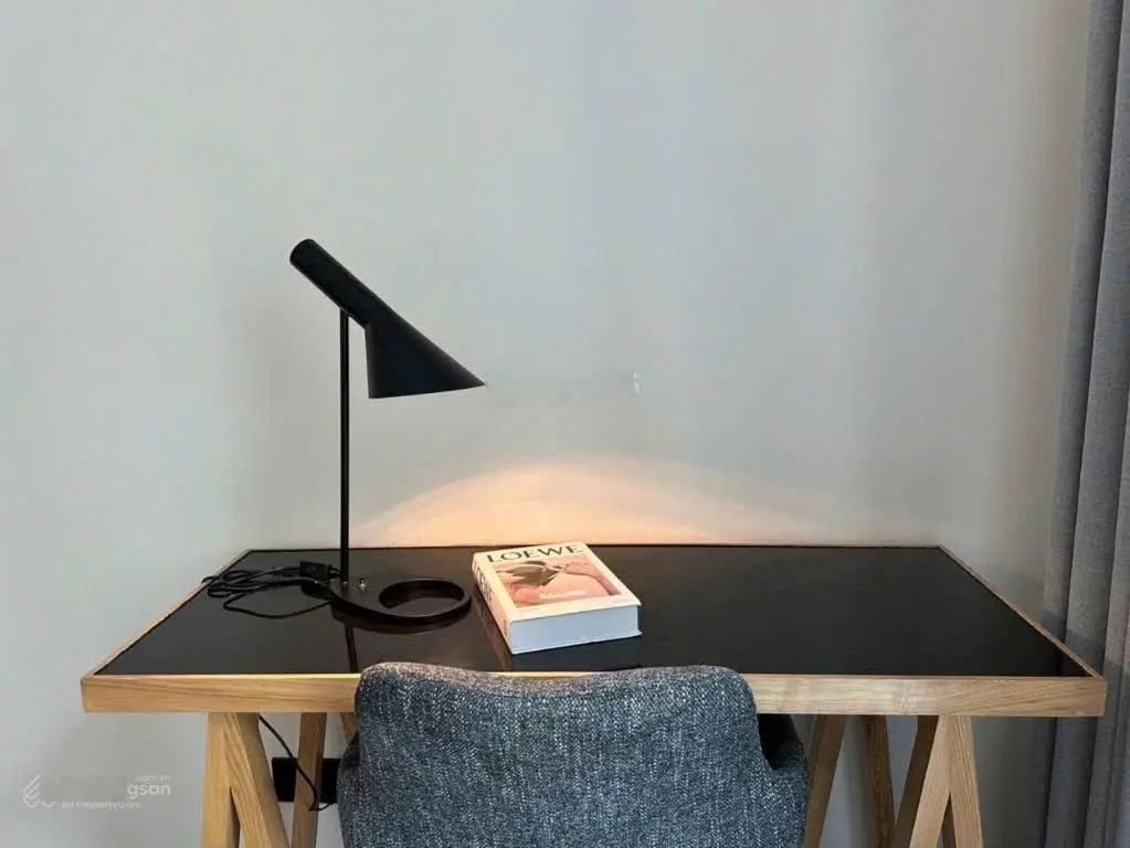 Bán nhanh 2PN De La Sol - Đầy đủ nội thất Chỉ 7 TỶ - View hướng mát 0902 345 *** xem thực tế