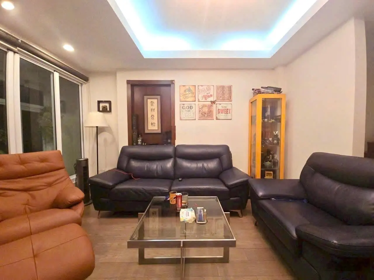 Nhà kts thiết kế - d2 - bình thạnh- xe hơi vào nhà - 4.9x10.3m - 4 tầng - full nội thất - 8 tỷ