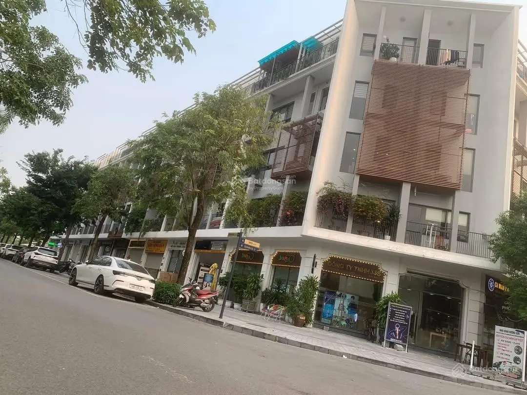 Bán shophouse kinh doanh The Manor Central Park 120m2 giá 52 tỷ bao thuế phí