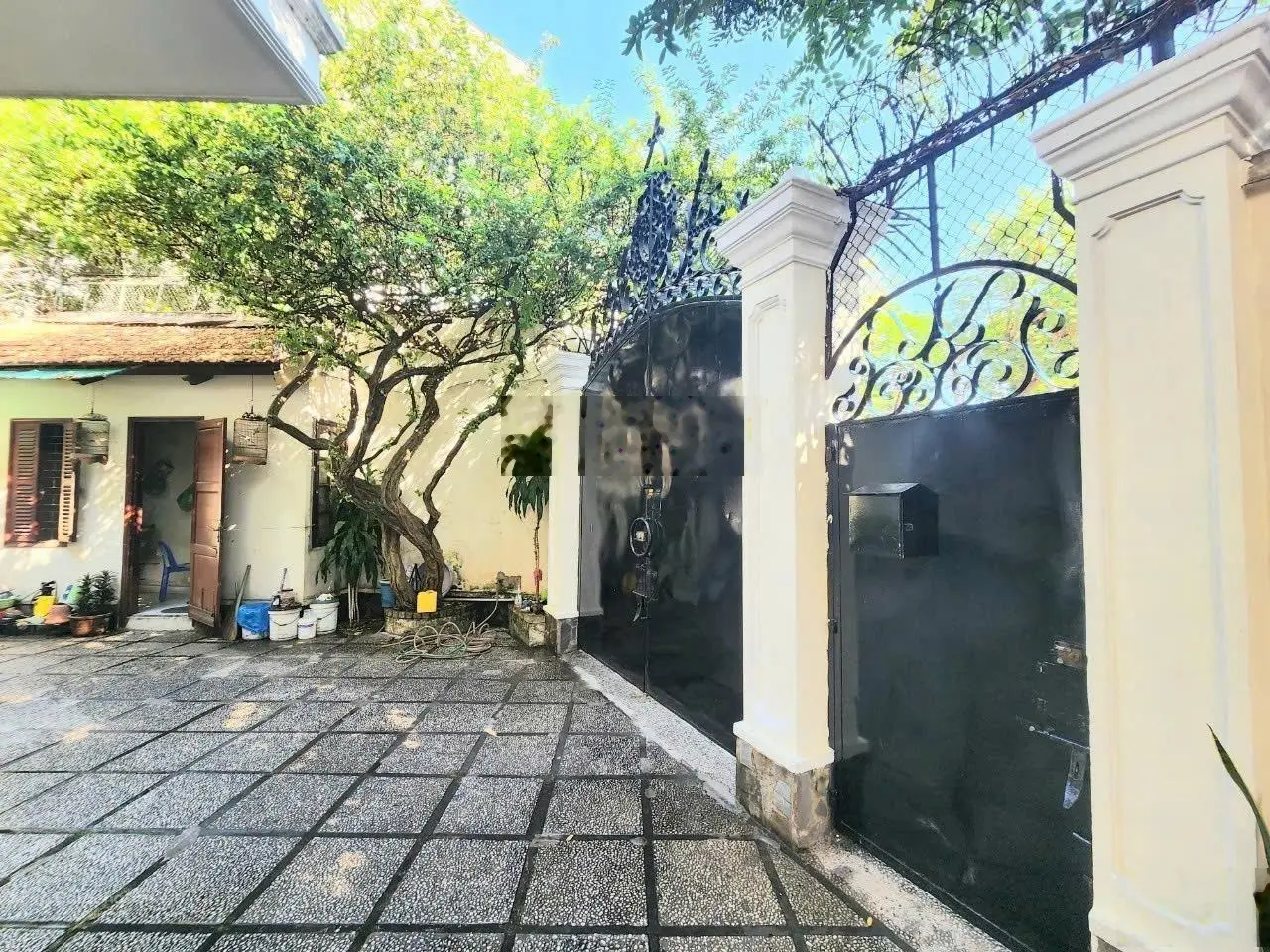 Bán biệt thự 115/... Trần Quốc Thảo, P.Võ Thị Sáu, Q3. DT: 26x20m. Giá bán 175 tỷ TL