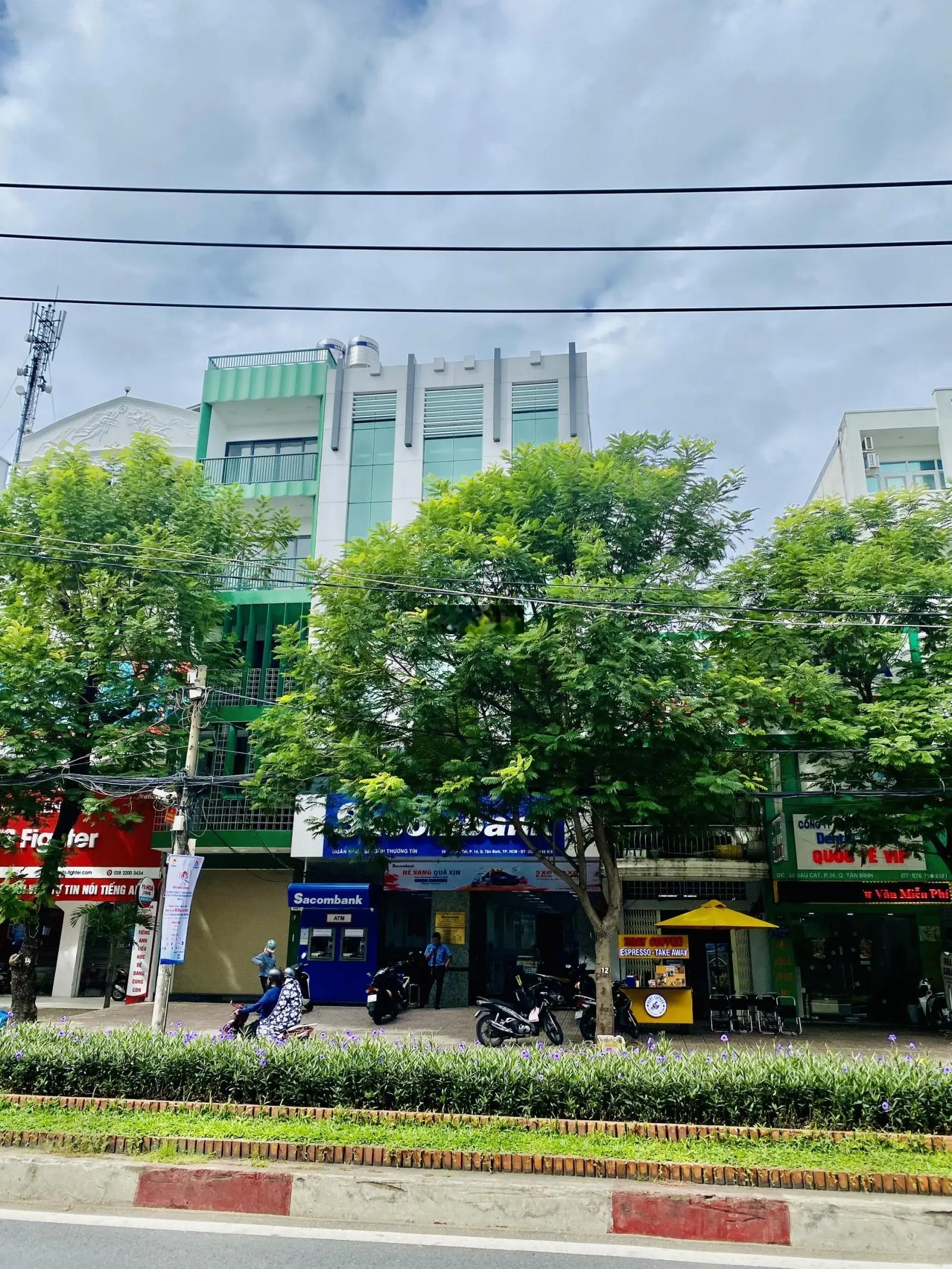 Siêu hiếm Building mặt tiền Bàu Cát - DT 8.5x28m - Hầm 7 tầng - HĐT 250tr - giá chỉ 52 tỷ