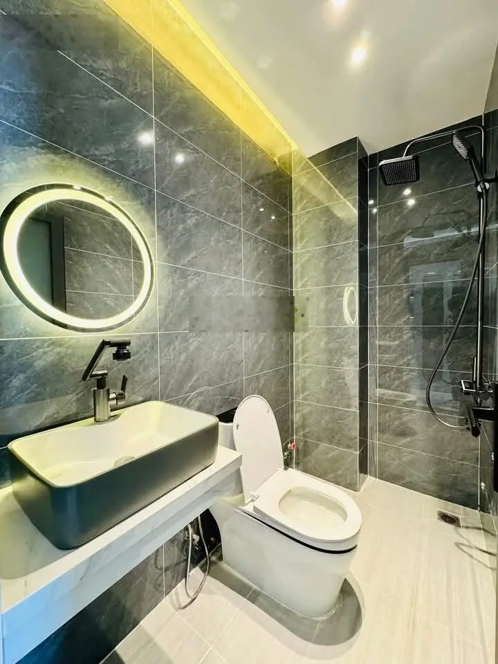 Bán gấp nhà Kha Vạn Cân, Trường Thọ, Thủ Đức .DT 99m2 giá 4 tỷ 1 .Sổ hồng riêng