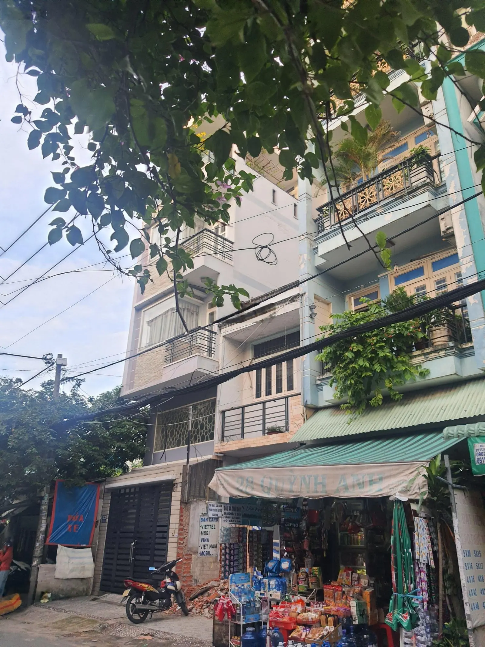Nhà mặt tiền nguyên căn, kế ĐH Công Nghiệp, khu sầm uất, kinh doanh thuận lợi, dòng tiền hơn 60 tr