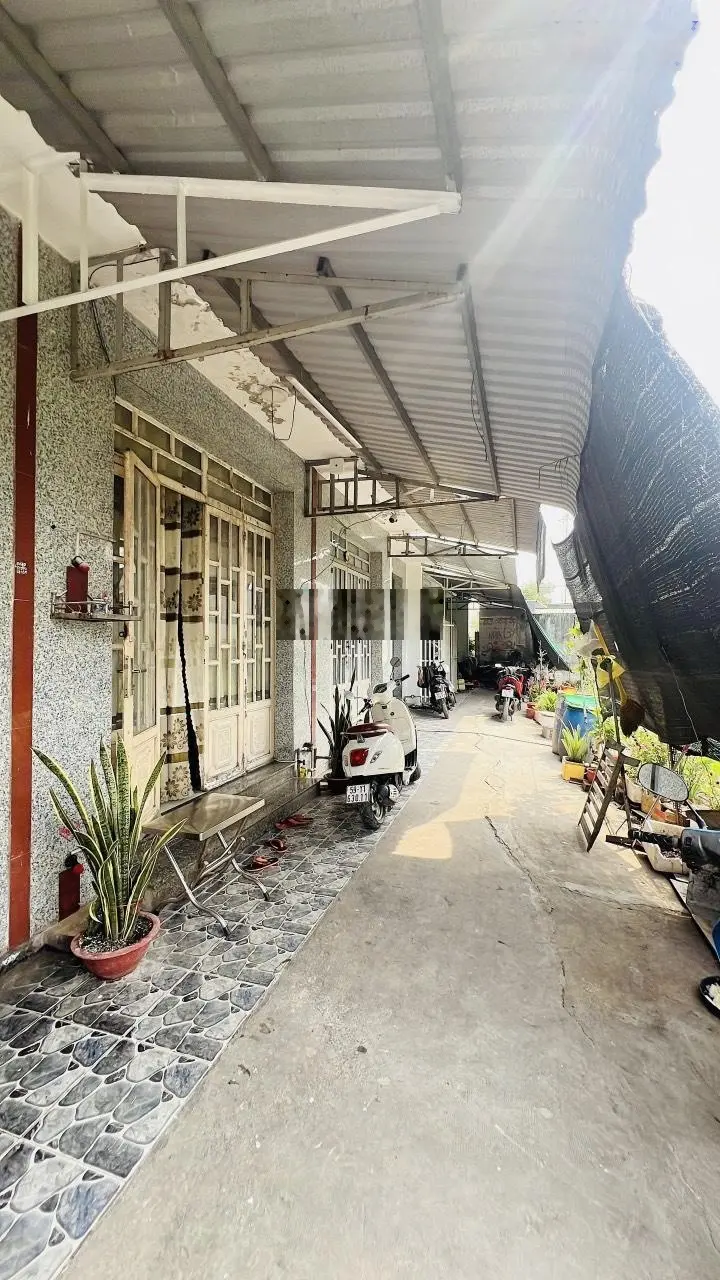 Nhà Cần Giuộc, ngay phòng công chứng Bích Thuỷ chỉ 798tr