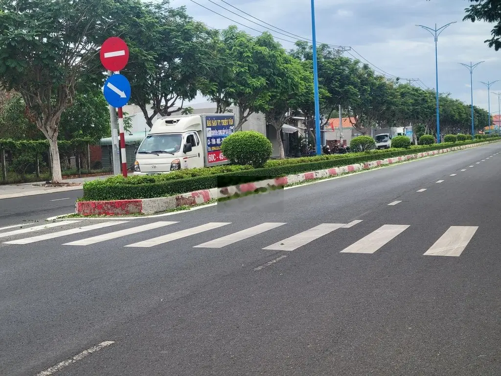 bán đất mt đường nguyễn văn linh 36m - tt phước hải , đi bộ ra biển