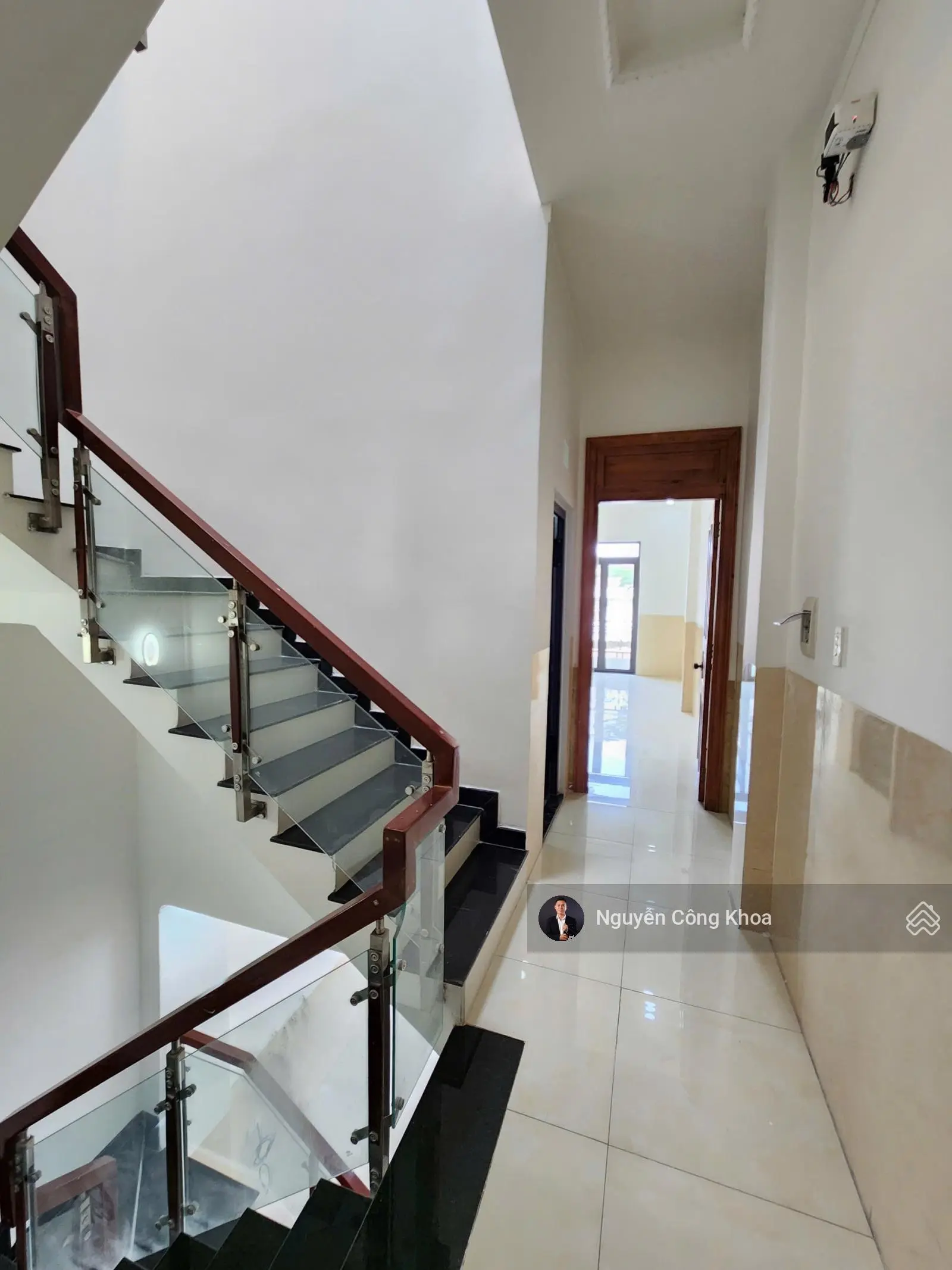 Bán nhà đúc 3 tấm, có không gian rộng để kinh doanh, MT đường rộng 17m P. Bình Chuẩn, Thuận An