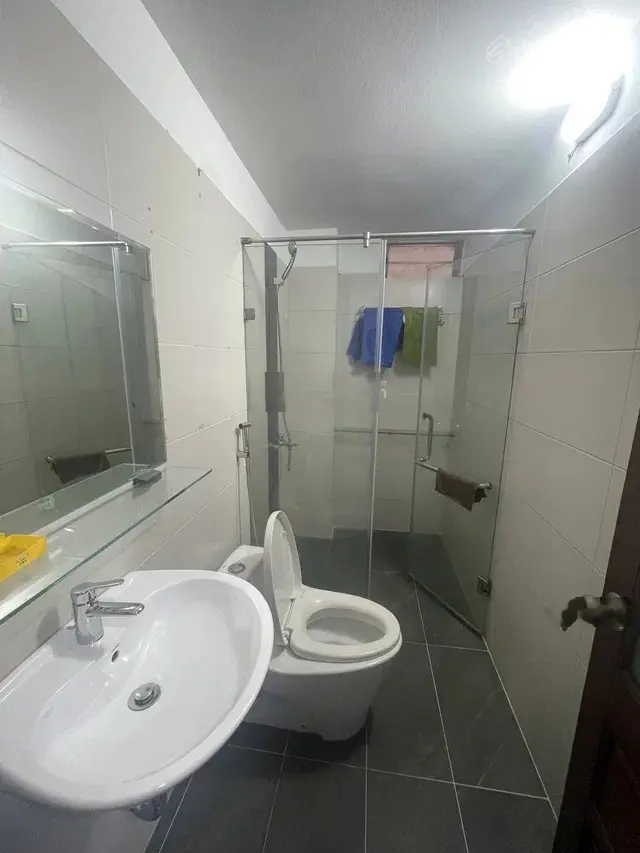 Nhà mới láng thượng-dt48m-5tầng-mt4,5m-10tỷ.