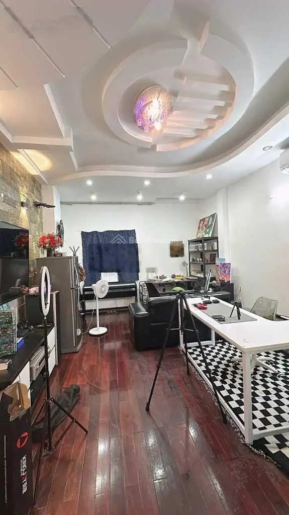 HIẾM, Nhà VIP Hẻm 6m, Nguyễn Hồng Đào, 5 tầng, khu đồng bộ