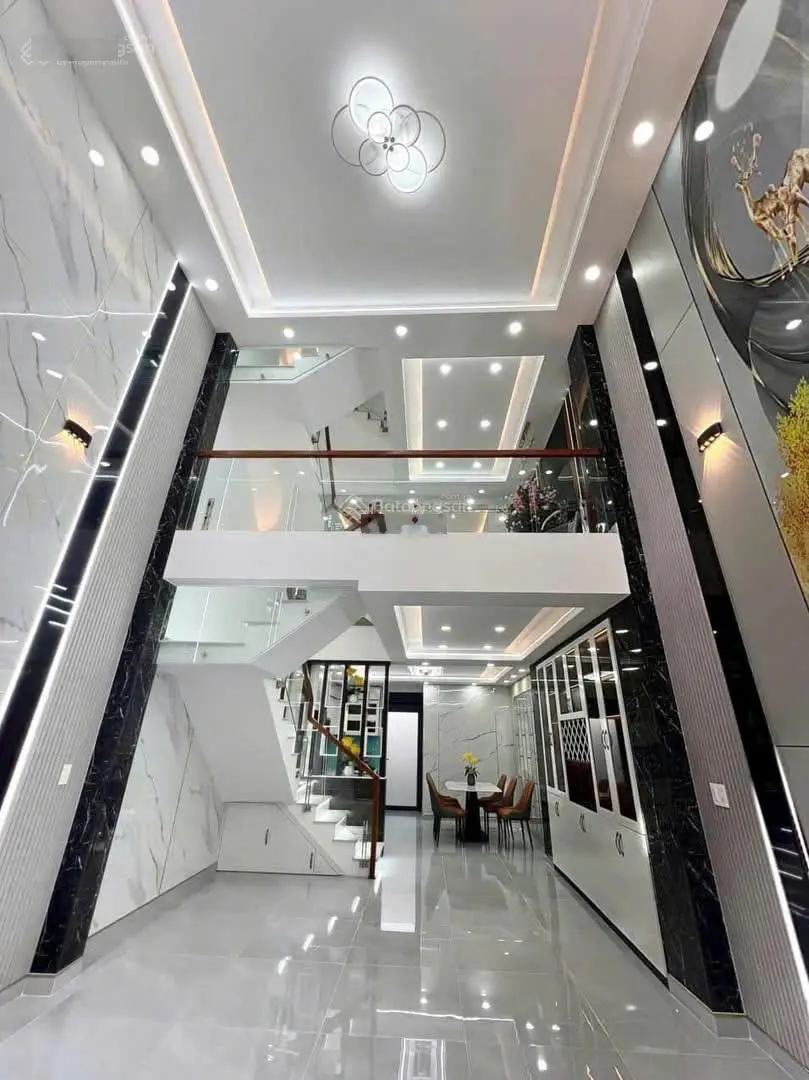 Chốt lẹ nhà tại Nguyễn Thị Thập, Tân Phong, Quận 7/ giá cực tốt DT 52m2/ sổ riêng