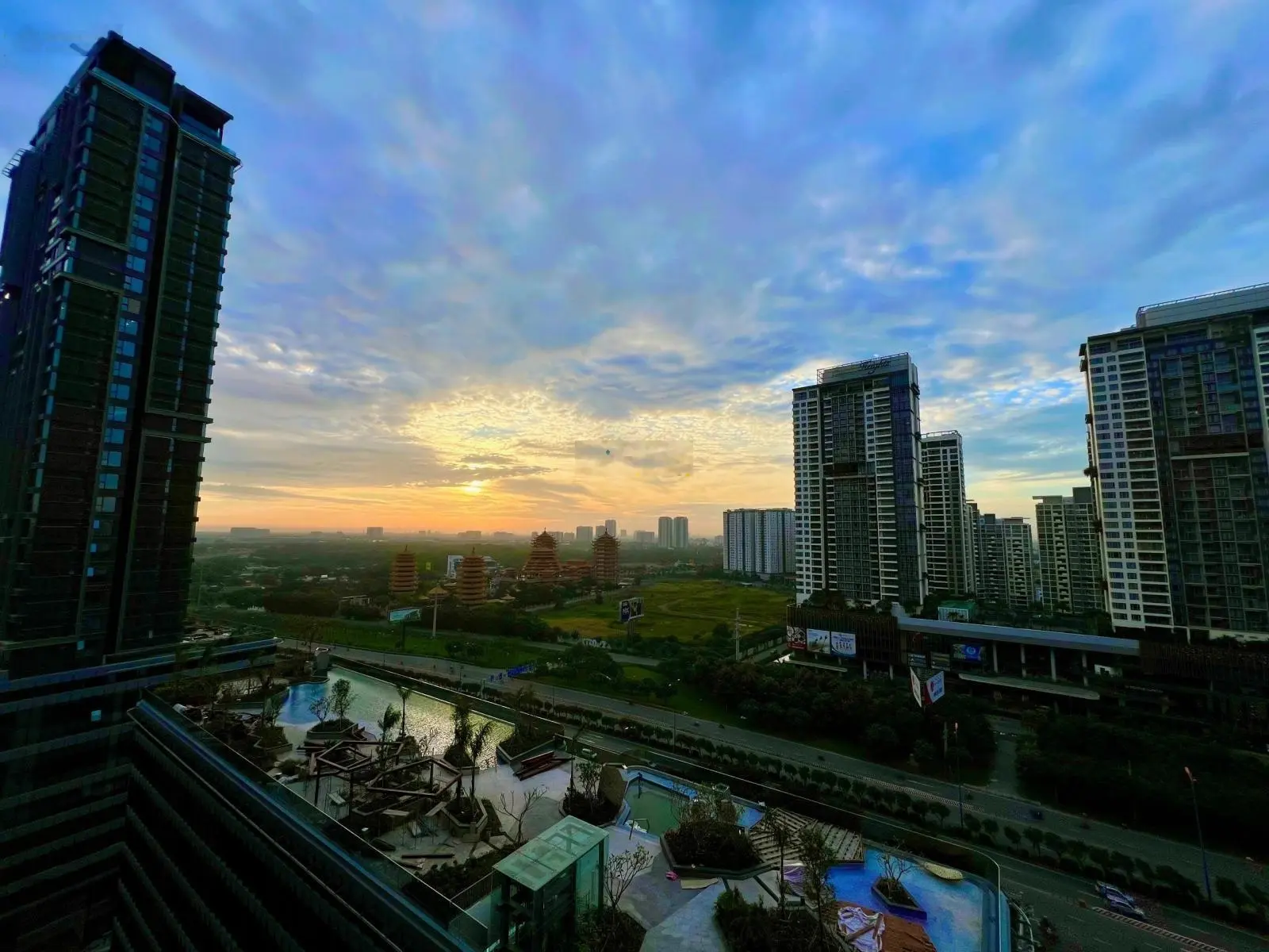 Căn hộ đẹp giá 8,765 tỷ VND tại Lumiere Riverside, Quận 2